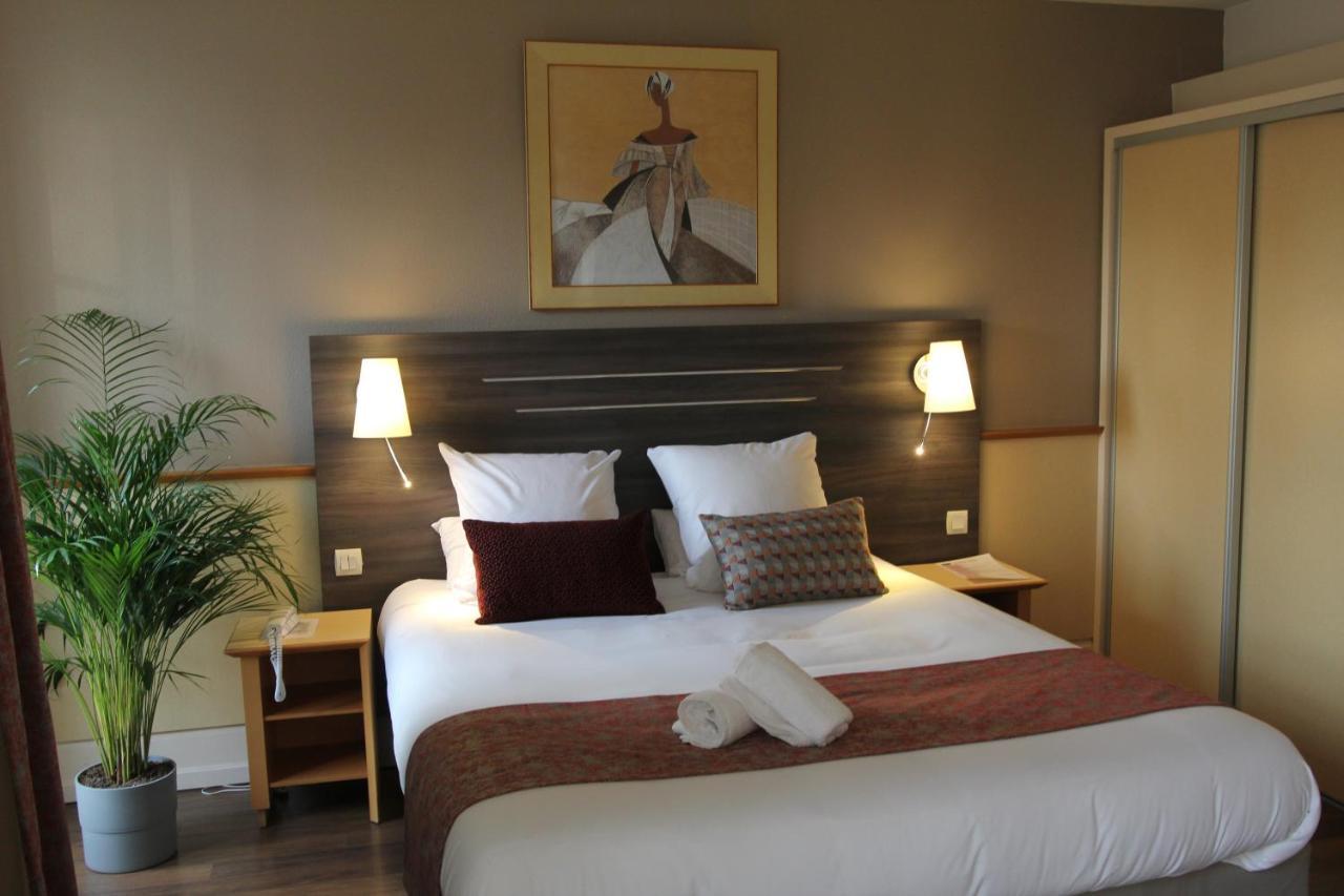 Hotel Cerise - Les Sources ليوكسيل لو بينز المظهر الخارجي الصورة
