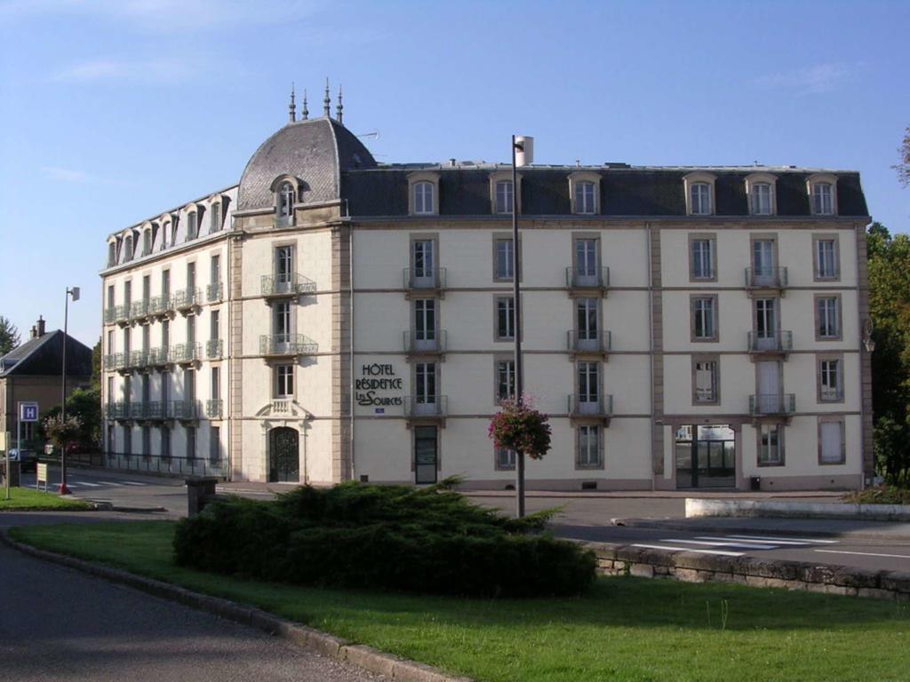 Hotel Cerise - Les Sources ليوكسيل لو بينز المظهر الخارجي الصورة